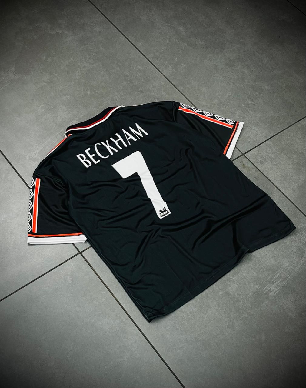 Manchester United 1998/1999 Retro Away Jersey